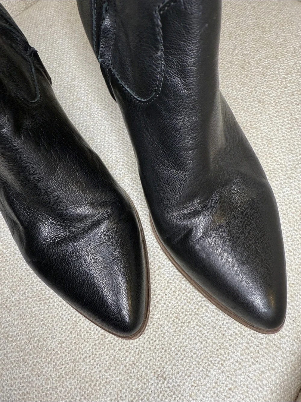 Womens Frye Reina Bootie size 9.5